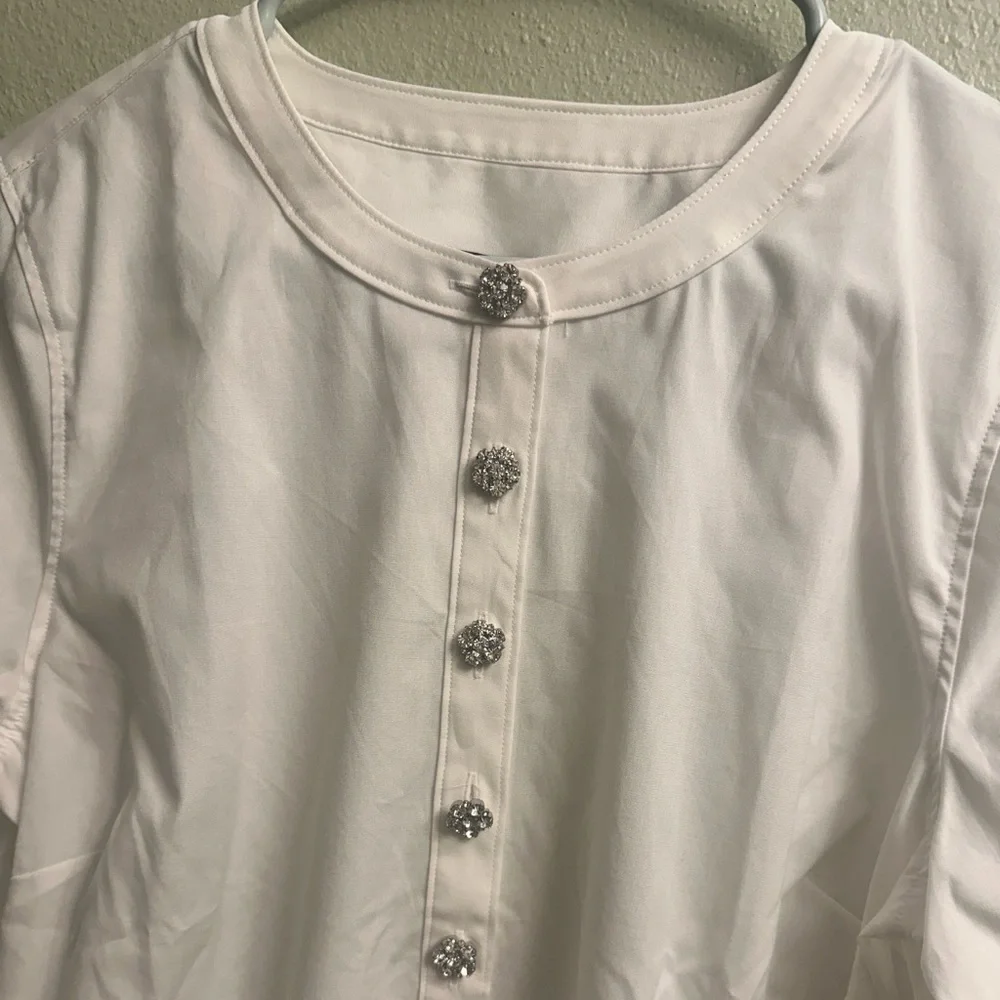 Talbots White Tunic Top Blouse Long Sleeve Jeweled Buttons Size Medium - Picture 2 of 10